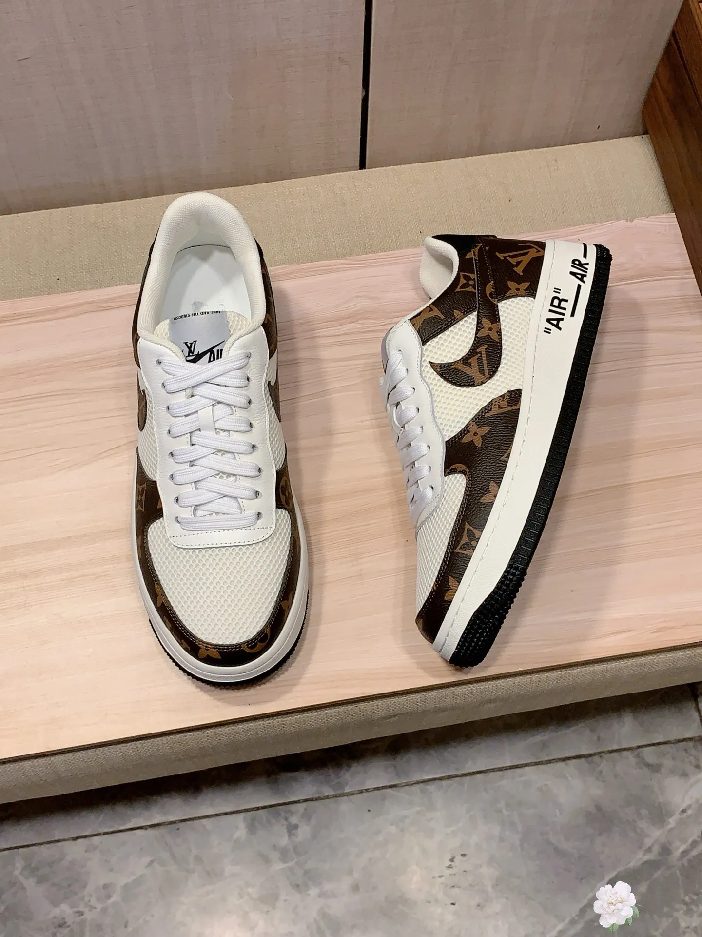 Men's Men's Shoes 💰442💰💰🎩🎩[Lightning][Lightning] "Lv*" Latest•hot style casual shoes, top brand [Seduce] luxury~purchase, top~quality. [Strong] The upper is made of imported breathable cowhide material ➕ breathable sheepskin feet (•) with fine workmanship. Original stylish and stylish soft rubber wear-resistant and non-slip outsole, light and comfortable on the feet, the real thing looks better when photographed, 305: code: 38-44, 3️⃣ colors selected